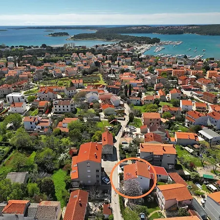 In Riviera Olla Apartment